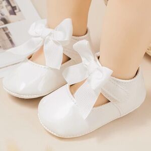 White Baby Bow Shoes